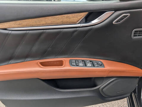 2019 Maserati Ghibli GranLusso