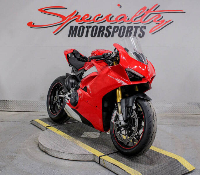 2019 Ducati Panigale V4 S