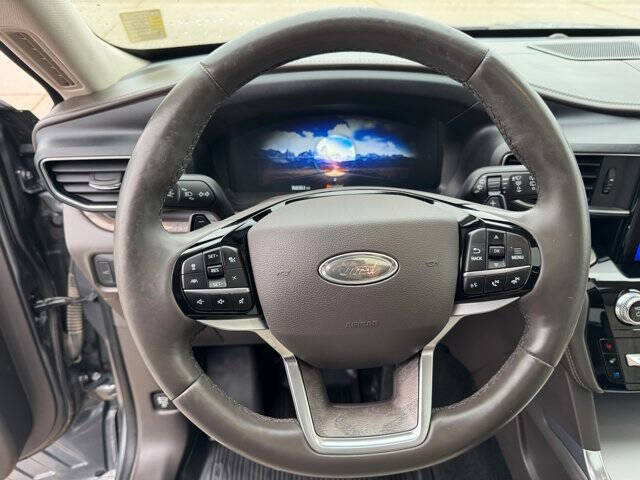 2021 Ford Explorer Platinum