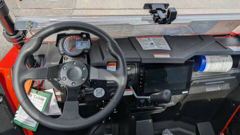 2025 Massimo T-BOSS 560