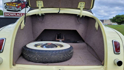 1941 Plymouth Deluxe