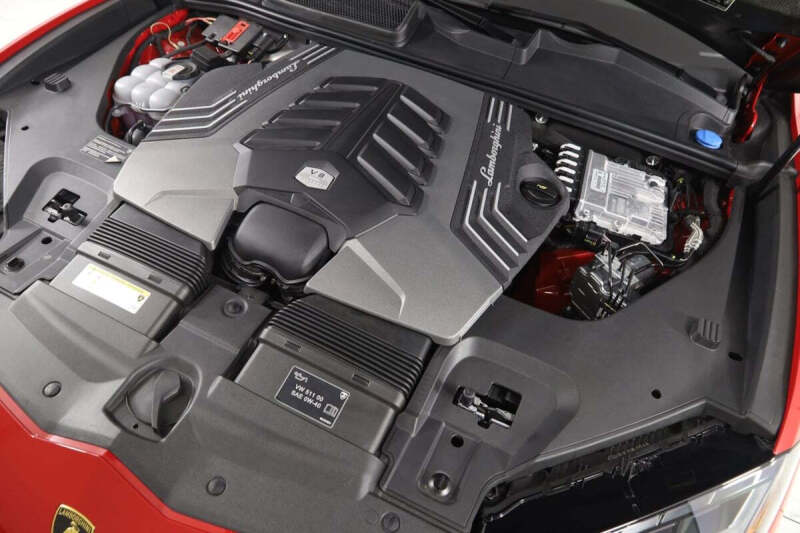 2024 Lamborghini Urus Performante