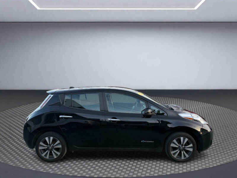 2017 Nissan LEAF SV