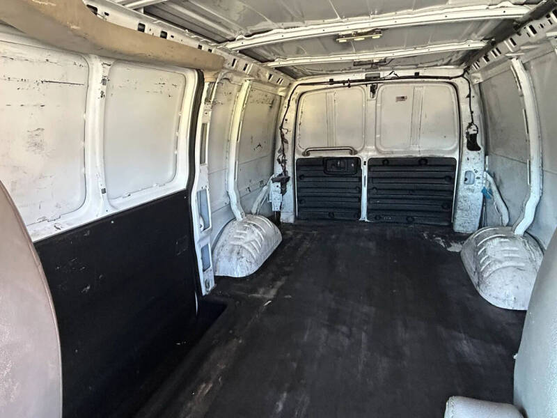 2015 Chevrolet Express 2500