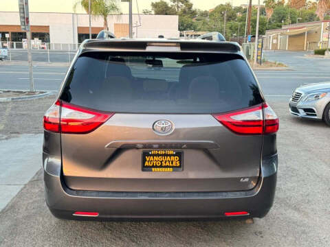 2017 Toyota Sienna