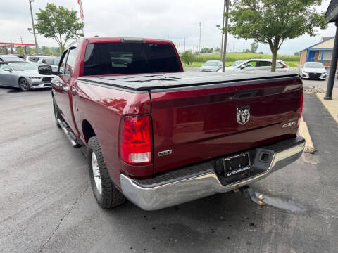 2021 RAM 1500 Classic SLT