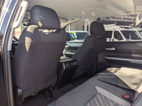 2019 Toyota Tundra SR5