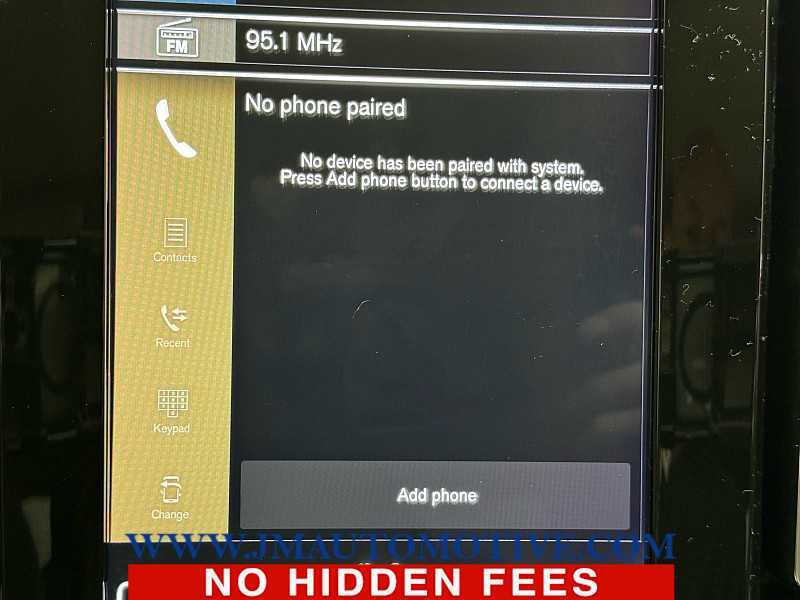 2019 Volvo XC40 T5 Momentum