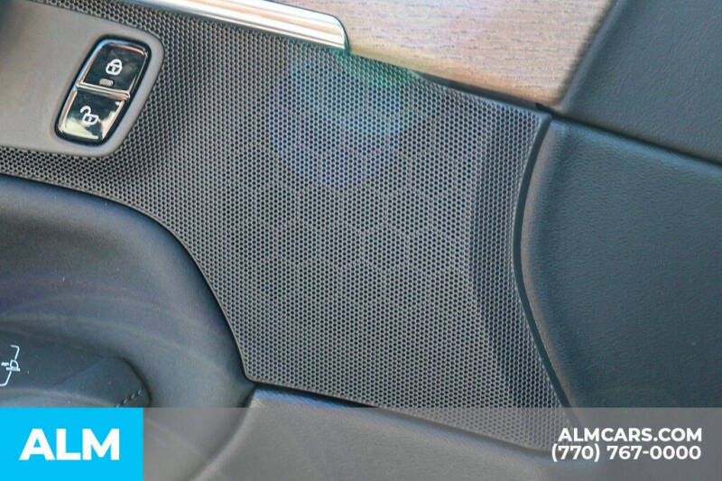 2025 Volvo XC90 B6 Plus Bright Theme 7P