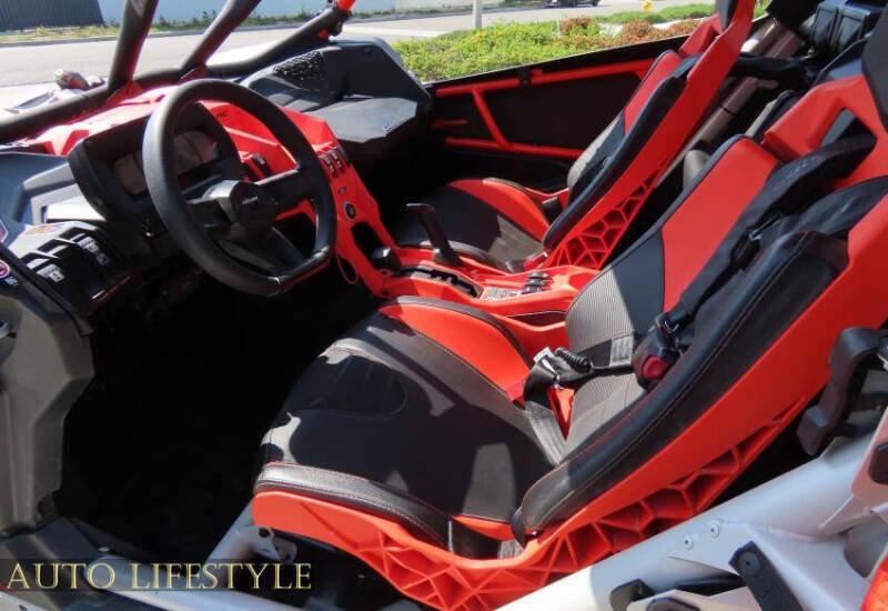 2021 Can-Am Maverick X3