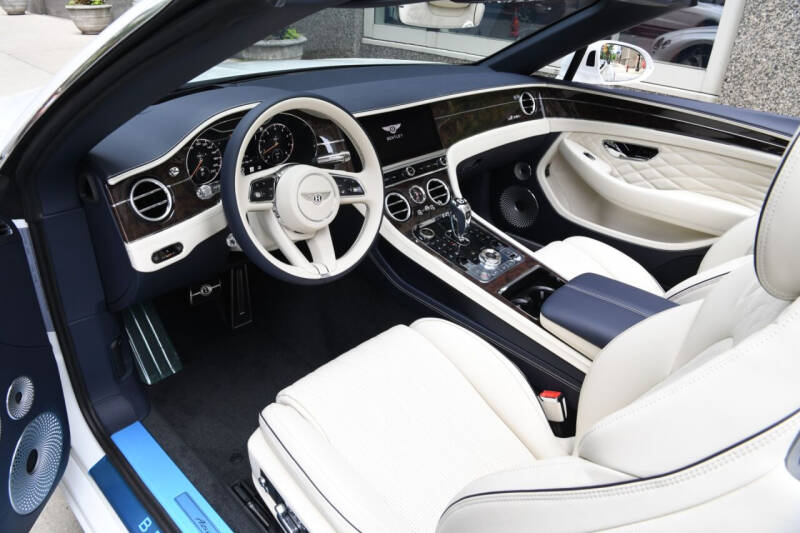 2024 Bentley Continental GTC Azure V8