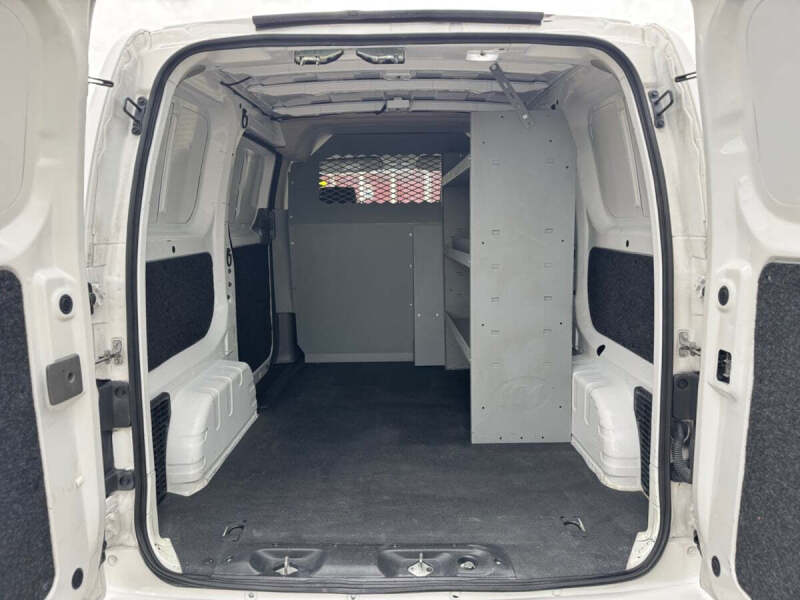 2021 Nissan NV200 SV