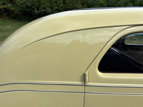 1934 Chrysler Airflow