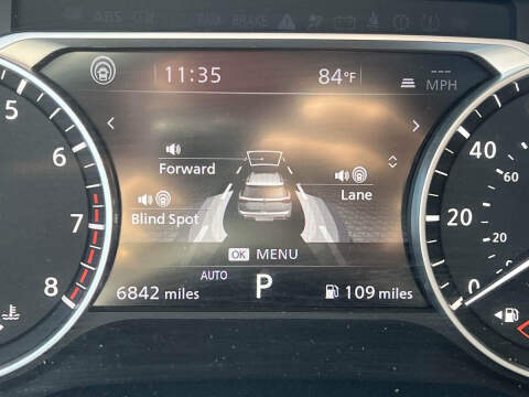 2022 Nissan Pathfinder Platinum