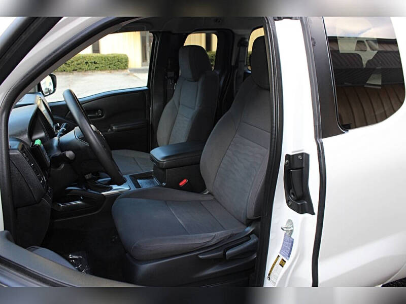 2023 Nissan Frontier