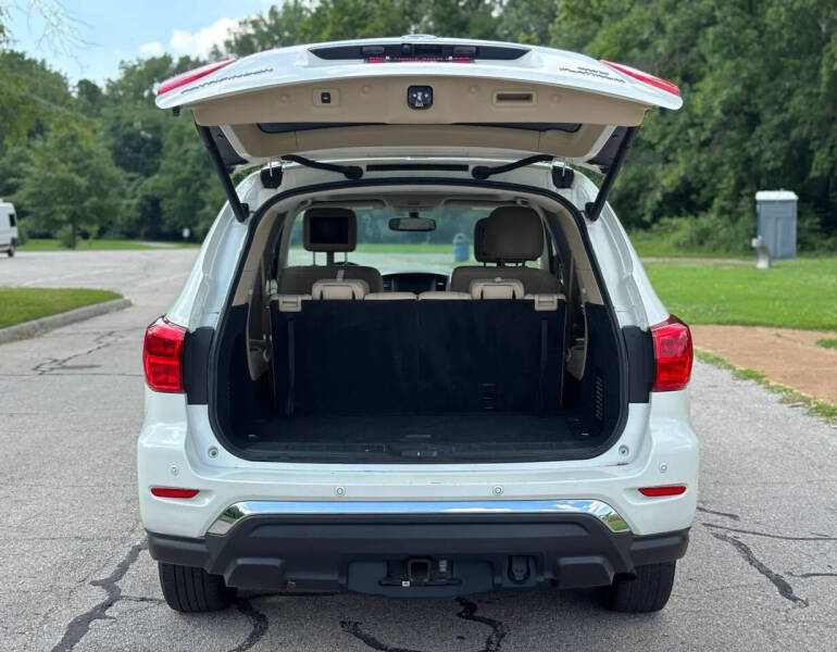 2019 Nissan Pathfinder Platinum