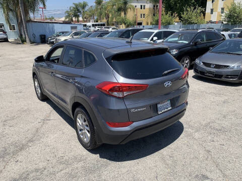 2017 Hyundai Tucson SE