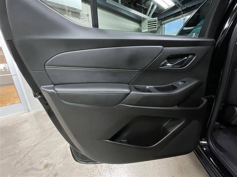 2021 Chevrolet Traverse LS