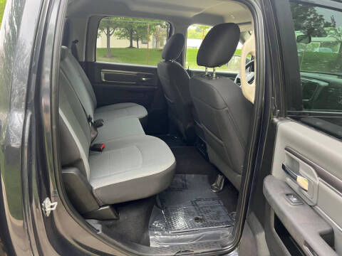 2021 RAM 1500 Classic SLT