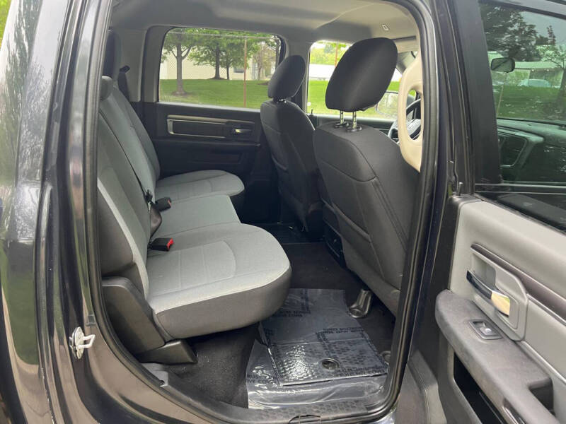 2021 RAM 1500 Classic SLT