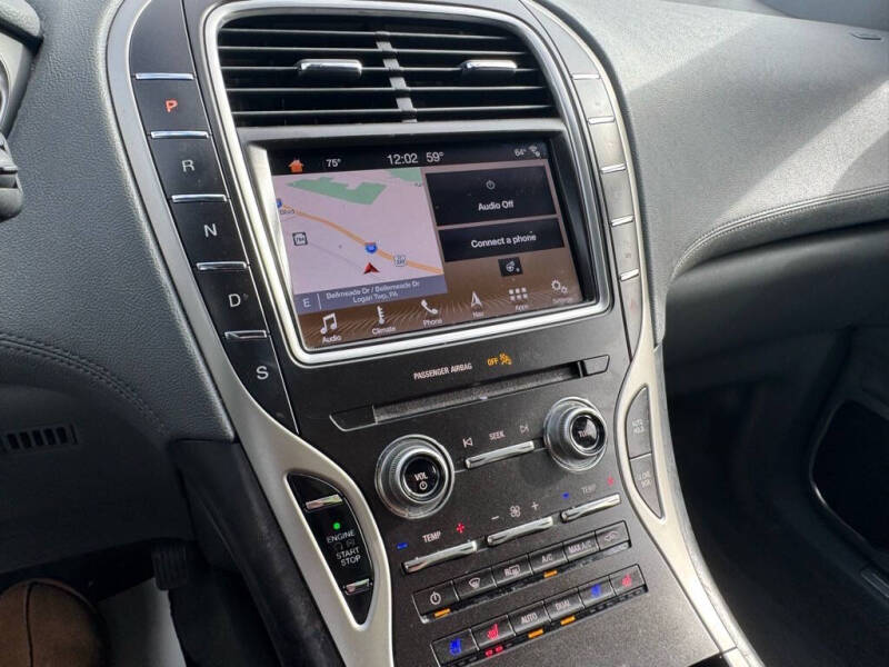 2019 Lincoln Nautilus Reserve