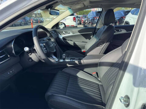 2026 Genesis G70 2.5T Prestige