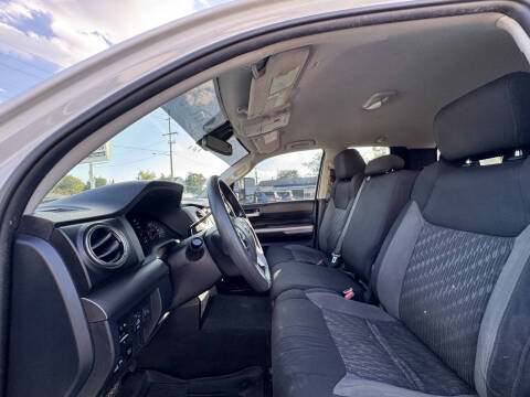 2019 Toyota Tundra SR5