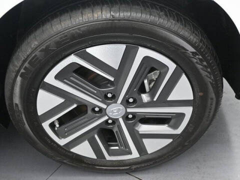 2023 Hyundai Kona Electric SEL