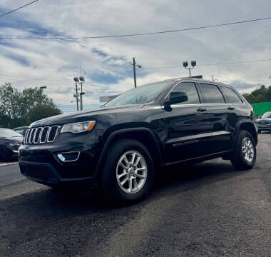 2018 Jeep Grand Cherokee Laredo E