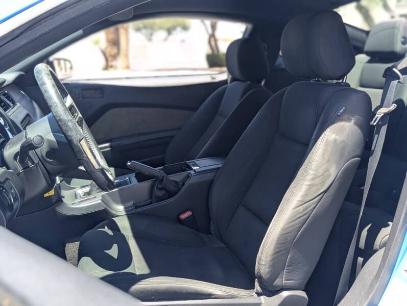 2013 Ford Mustang V6