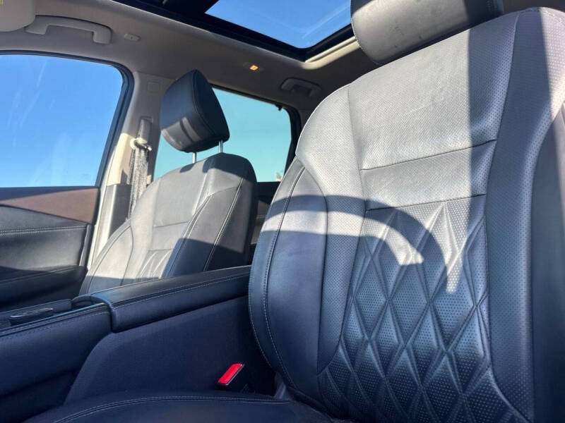 2023 Nissan Rogue Platinum