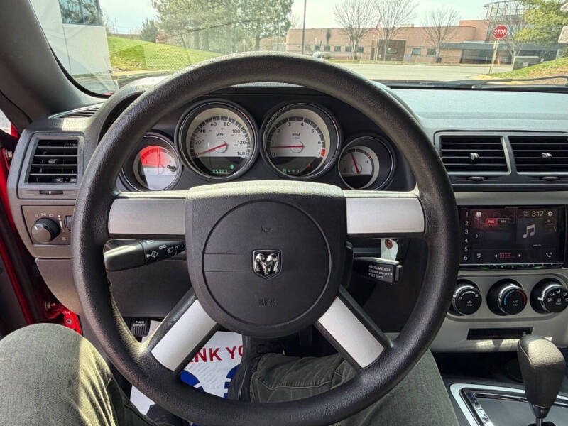 2010 Dodge Challenger SE
