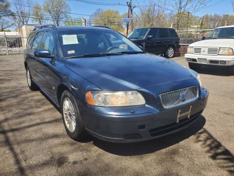2005 Volvo V70 for sale at New Plainfield Auto Sales in Plainfield NJ