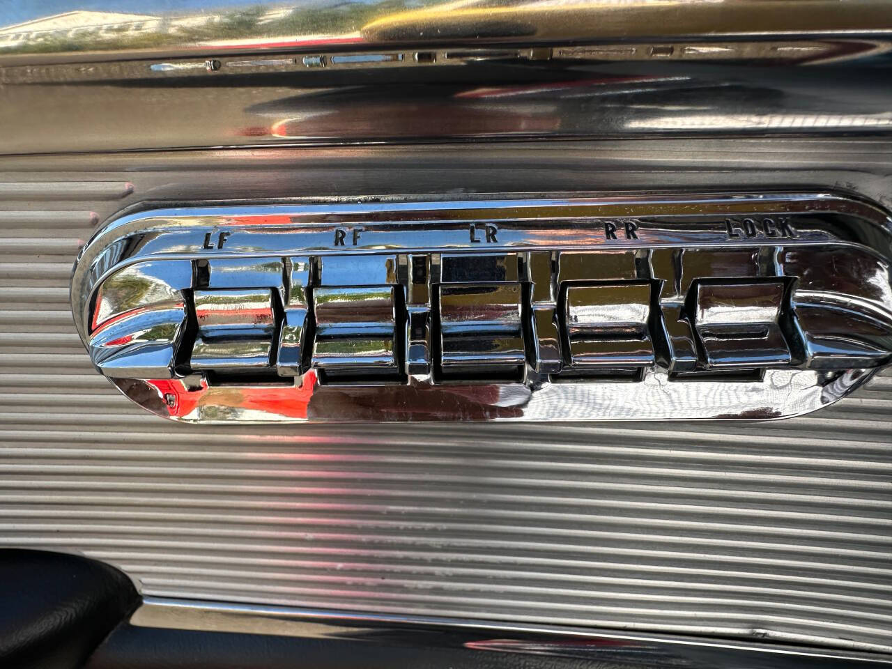 1962 Ford Thunderbird 19