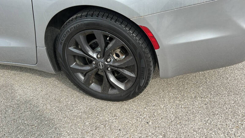 2019 Chrysler Pacifica Touring Plus