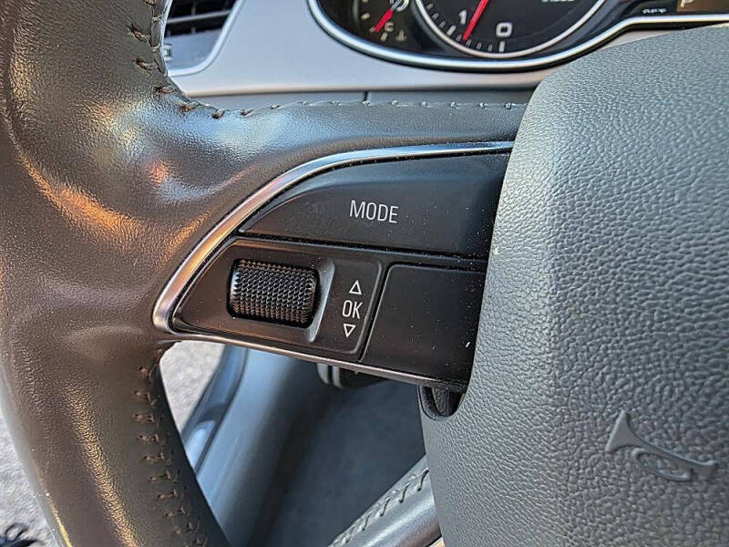 2014 Audi A4 2.0T quattro Premium Plus