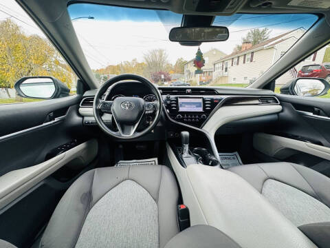 2019 Toyota Camry LE