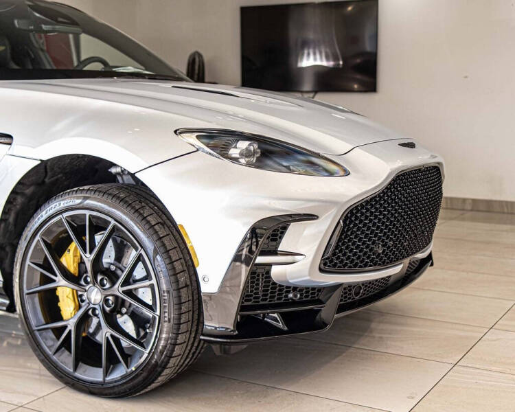 2026 Aston Martin DBX S