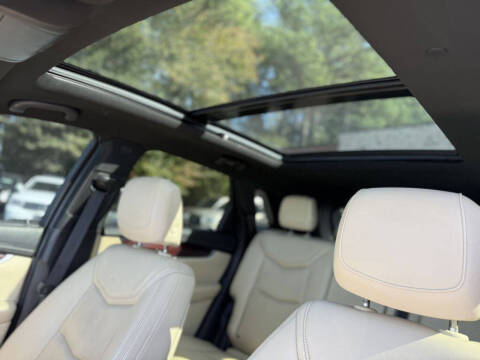 2017 Cadillac XT5 Premium Luxury