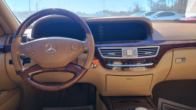2011 Mercedes-Benz S-Class S 550
