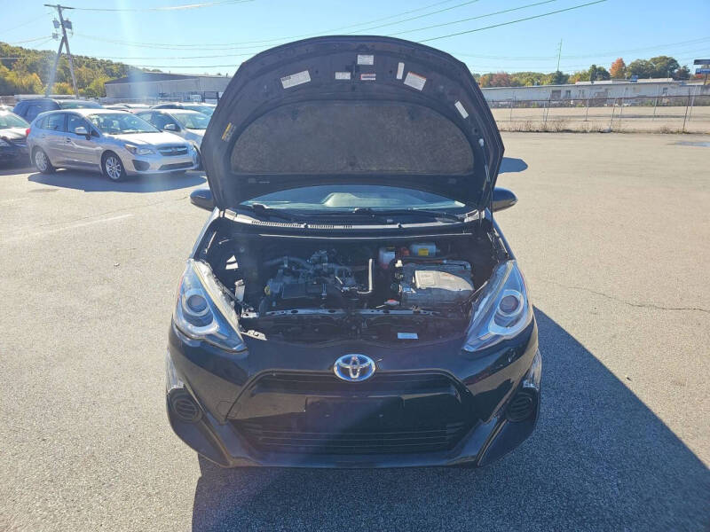 2015 Toyota Prius c