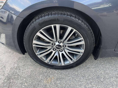 2015 Kia Cadenza Premium