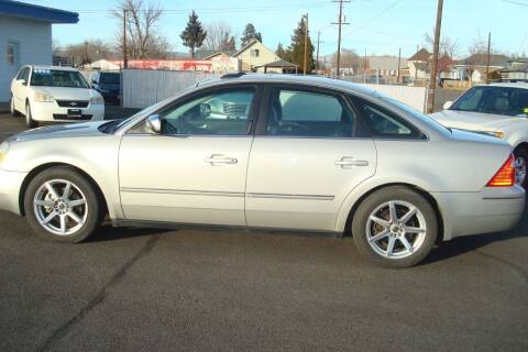 2006 Ford Five Hundred for sale at Tom's Car Store Inc in Sunnyside WA