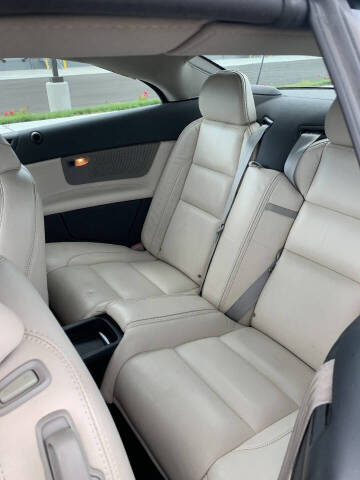 2011 Volvo C70 T5