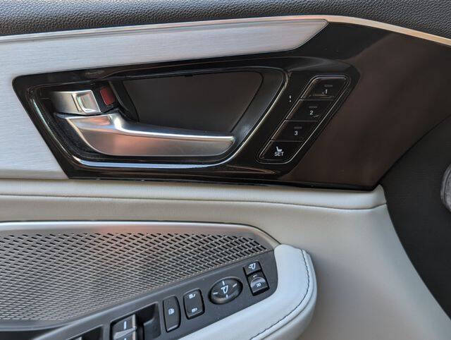 2023 Acura MDX w/Tech