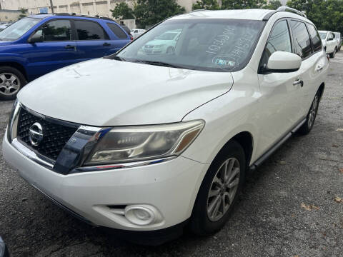 2016 Nissan Pathfinder SV