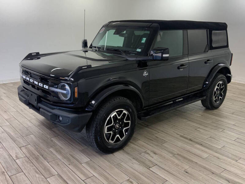 2023 Ford Bronco Outer Banks's photo