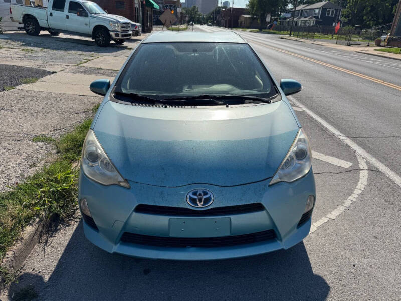 2013 Toyota Prius c Three