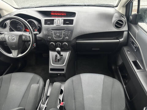 2013 Mazda MAZDA5 Sport