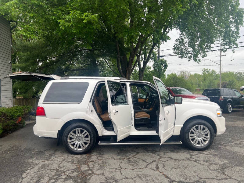 2011 Lincoln Navigator